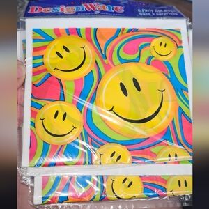BN Designware Vintage 90s Y2K Keep On Smiling Party Gift Bags 40 Party Gift Bags